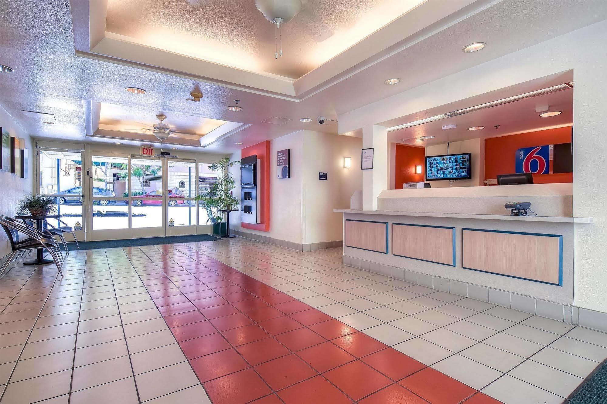 Motel 6-San Diego, Ca - Downtown Exterior foto